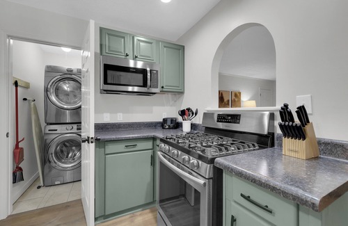 Mentone Cabin | Bearly Behaving with Hot Tub n Sleeps 6