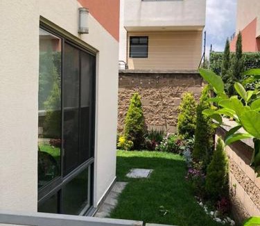 Calimaya Villa | Beautiful 3BR townhouse with on-premises parking