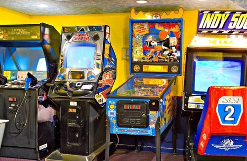 Collingwood Apartment | Beautiful 1 bedroom unit at resort, sleeps 6