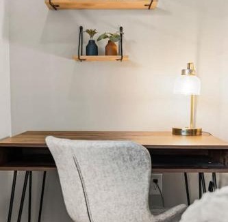 Rittenhouse Row Apartment | Beautiful 1BD With Balcony Hosted By StayRafa - 2F