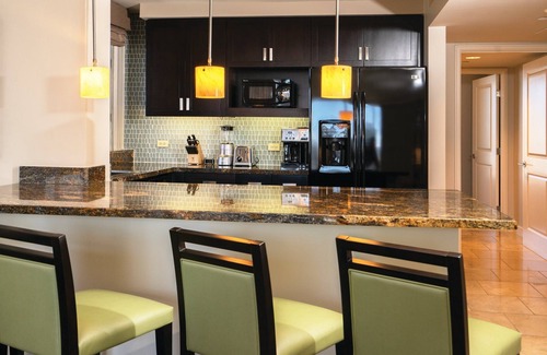 Waikiki Resort | Beautiful 1BR Condo near Waikiki Beach