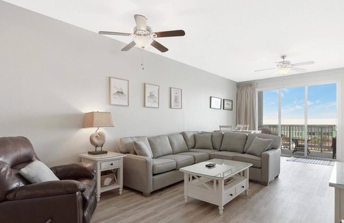 Fort Morgan Pines Condo | Beautiful 2 Bdrm, 2 Ba condo with 2 pools, easy beach access & amazing views