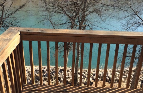 Doniphan Cabin | Beautiful 2 bedroom cabin 40 feet from scenic current river. Boat ramp access.