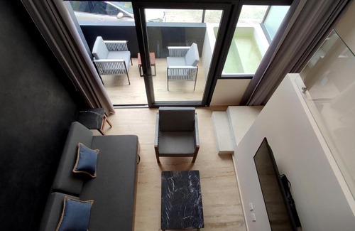 Zazil-ha Apartment | Beautiful 2 Story Loft Near The Beach