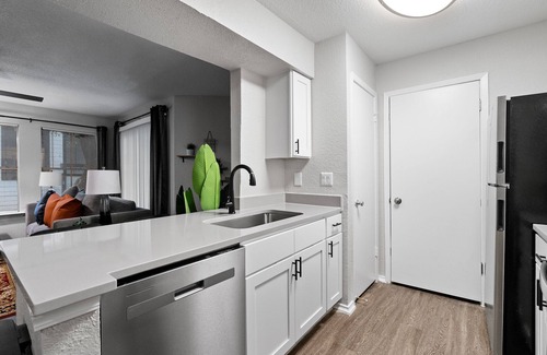 University Hills and Windsor Park Apartment | Beautiful 2BD/2BA in University Hills 8130