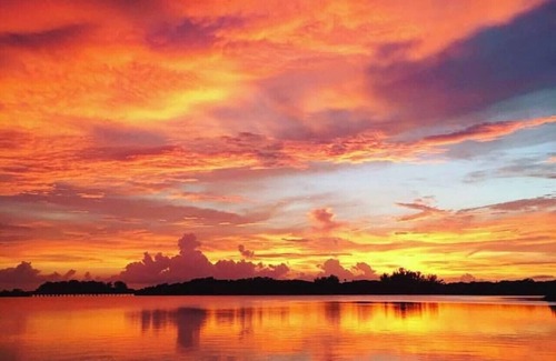 Alabama Grove Terrace House | Beautiful 2bd with River Views & Amazing Sunsets