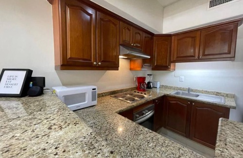 Luis Donaldo Colosio Condo | Beautiful 2bed, 2Bath Beach Condo in the heart of Playa del Carmen, Mexico!