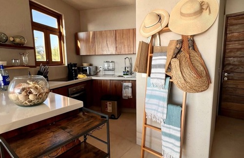 Troncones Apartment | Beautiful 2BR/2BT Beachfront