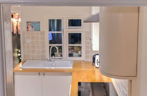 Burnham-on-Crouch Cottage | Beautiful 3-bed Cottage in Burnham-on-crouch