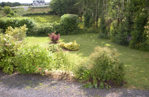 Connacht House | Beautiful 3-Bed House in Knock