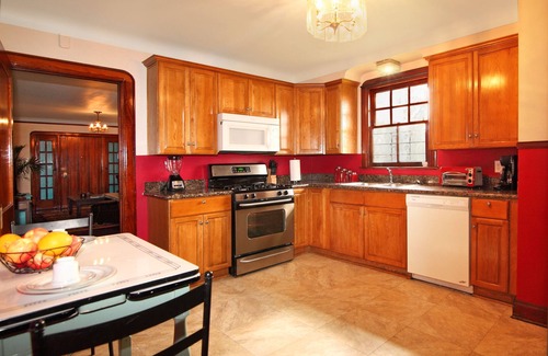 Jefferson House | Beautiful 3 Bedroom 1 mile to Ochsner Hospital