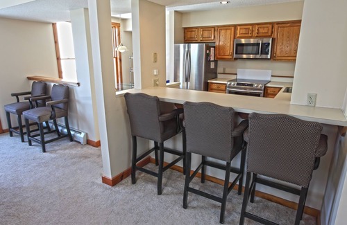 West Dover House | Beautiful 4 BR Townhome minutes from Mt Snow