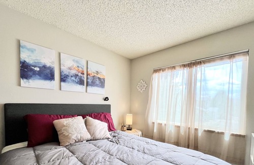 Stetson Hills House | Beautiful 4Bdrm house near Peterson & AFA │ Fully fenced backyard