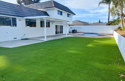 Simi Valley House | Beautiful 5BR Pool Home Furnished in Simi Valley