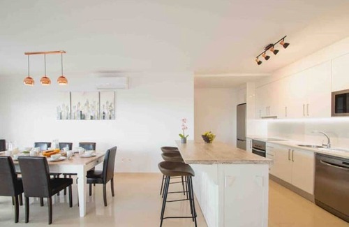 Playa Blanca Villa | Beautiful 6 bedroom Villa Vista Rey close to Beach & Playa Blanca -Amazing Views