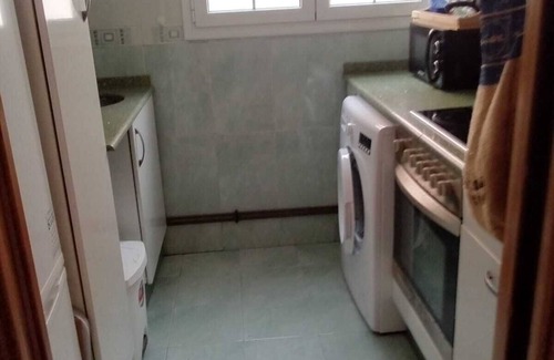 Porta Apartment | Beautiful and central 2 double bedroom flat in Barcelona