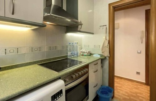 Porta Apartment | Beautiful and central 2 double bedroom flat in Barcelona