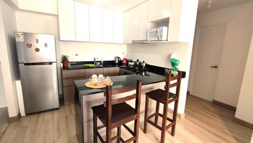 Petit Jean Ocharan Apartment | Beautiful and quiet aparment, near to Larcomar, cliff, Kennedy Park