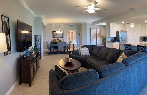 Lakewood Ranch House | Beautiful and Spacious Townhome Lakewood National Golf Club.