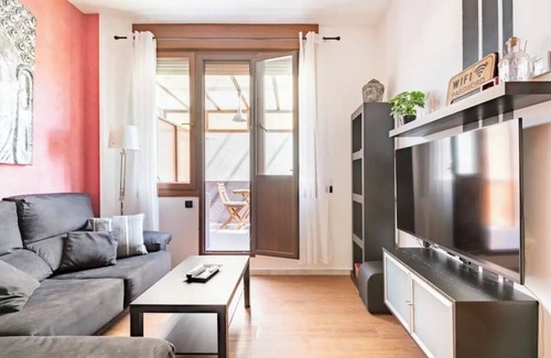 Parque Alcosa Apartment | Beautiful apartment with pool and free parking