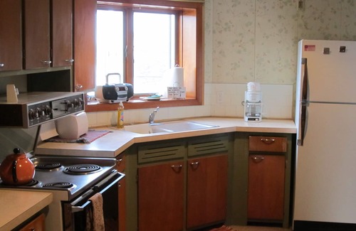 Algoma Apartment | Beautiful Apartments in a turn-of-the-century historic building