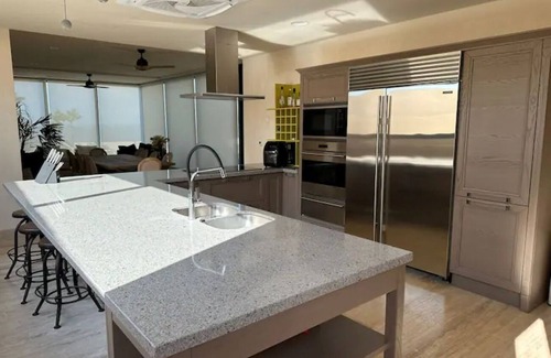 Cancun Villa | BEAUTIFUL BEACH FRONT VILLA, GATED STREET, CHECK OUR REVIEWS ON OTHER PLATFORMS,