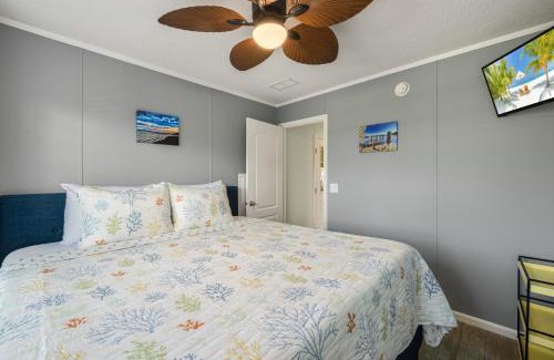 Cedar Key House | Beautiful Breezy Banyan