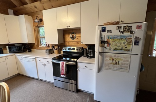 Silver Gate House | Beautiful cabin, on a secluded acre, close to the NE Entrance of YNP