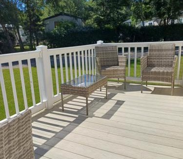 Belton Other | Beautiful caravan Haven wild duck belton norfolk