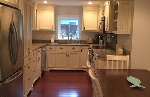 Fairhope Cottage | Beautiful Cottage On Fairhope Avenue, Walking Distance To Downtown