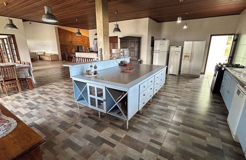 Piracaia House | Beautiful Country Houses.Access to the dam via the property,Heated swimming pool