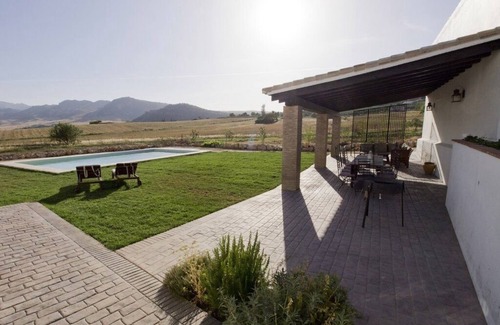 Ronda House | Beautiful Country House with Pool and Scenic Mountain Views