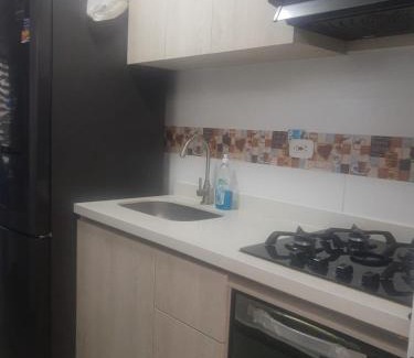 Ibague House | Beautiful Cozy House - Hermosa Casa Acogedora