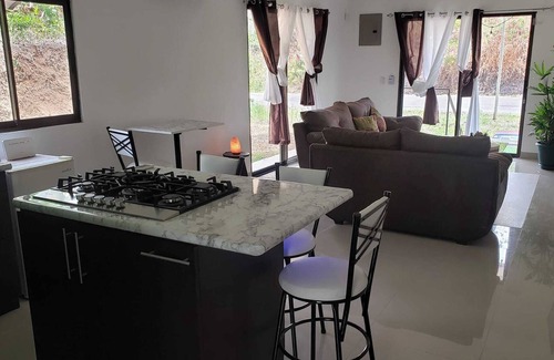 Agonia House | Beautiful House Countryside, Beach and Mountain Close to Home