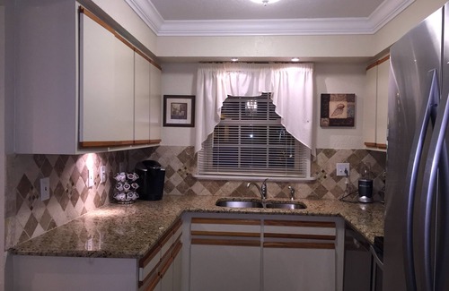 Casselberry House | Beautiful Direct Fish & Ski Lakefront Town home In N. Orlando with Pool & WiFi