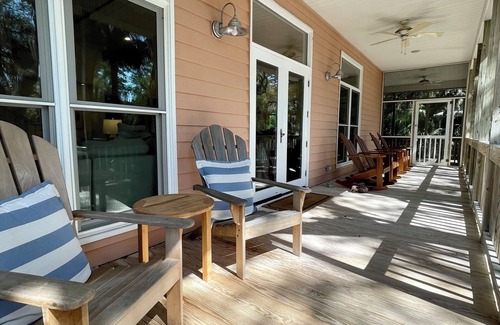 South Carolina Lowcountry House | Beautiful Edisto Beach Getaway — “Steel Palmetto”