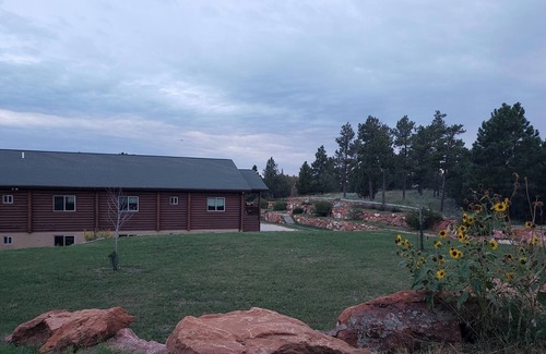 Hot Springs Cabin | Beautiful Executive Suite - Room 205