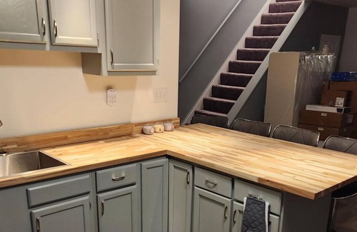 Springfield House | Beautiful family home close to everything Lakes, Fairgrounds, Food