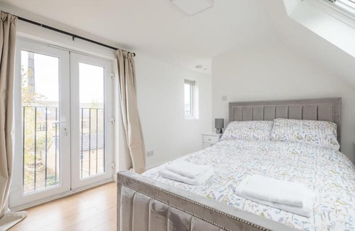 Cambridge House | Beautiful Family Home - Near River Cam