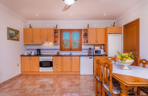 Ariany Villa | Beautiful Finca "Can Nofre" with Wi-Fi, Pool, Balcony, Garden & Terrace