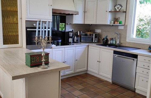 Caro House | Beautiful fully equipped holiday home in a peaceful village
