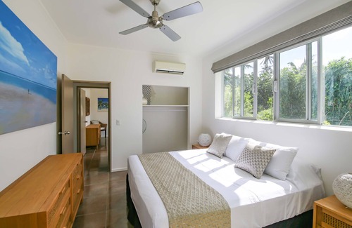 Matavera Villa | Beautiful Garden Setting with Pool