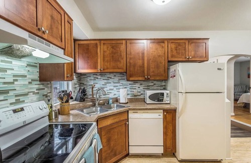 Sioux Falls House | Beautiful Get-a-way in the Heart of Sioux Falls