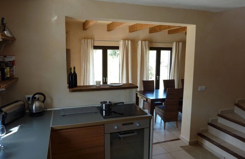 Cala Figuera House | Beautiful holiday finca available with pool within walking distance to the port of Cala Figuera, WIFI