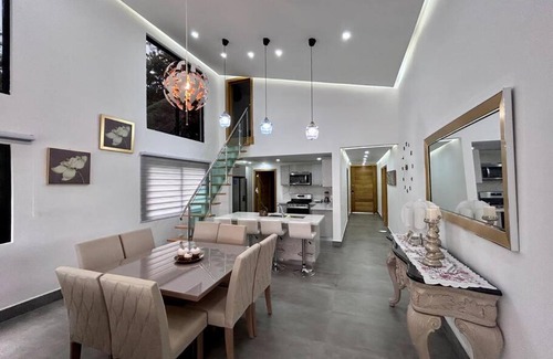 Juan Dolio Villa | Beautiful Home and Pool near beach , BBQ Juan Dolio metro country Club