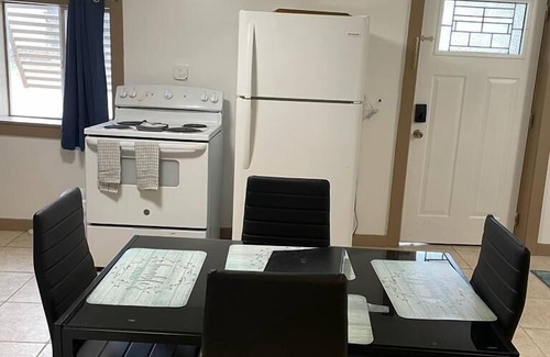 Oak Park House | Beautiful home in a Quiet town