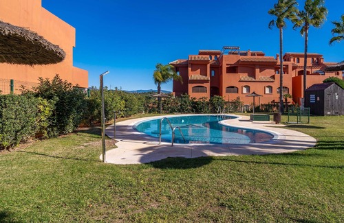 Buenas Noches House | Beautiful home in Estepona with WiFi