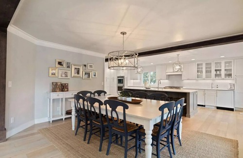 Isle of Palms House | BEAUTIFUL HOME JUST STEPS TO BEACH! Perfect 6 BR Family Home - 3 Master Suites!