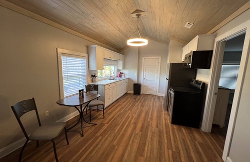 Seneca House | Beautiful home near Clemson