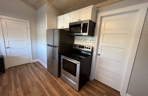 Seneca House | Beautiful home near Clemson